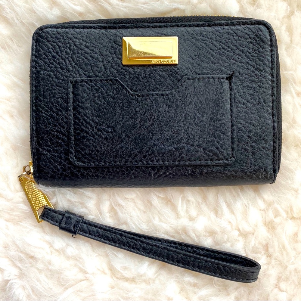 JUICY COUTURE WRISTLET WALLET